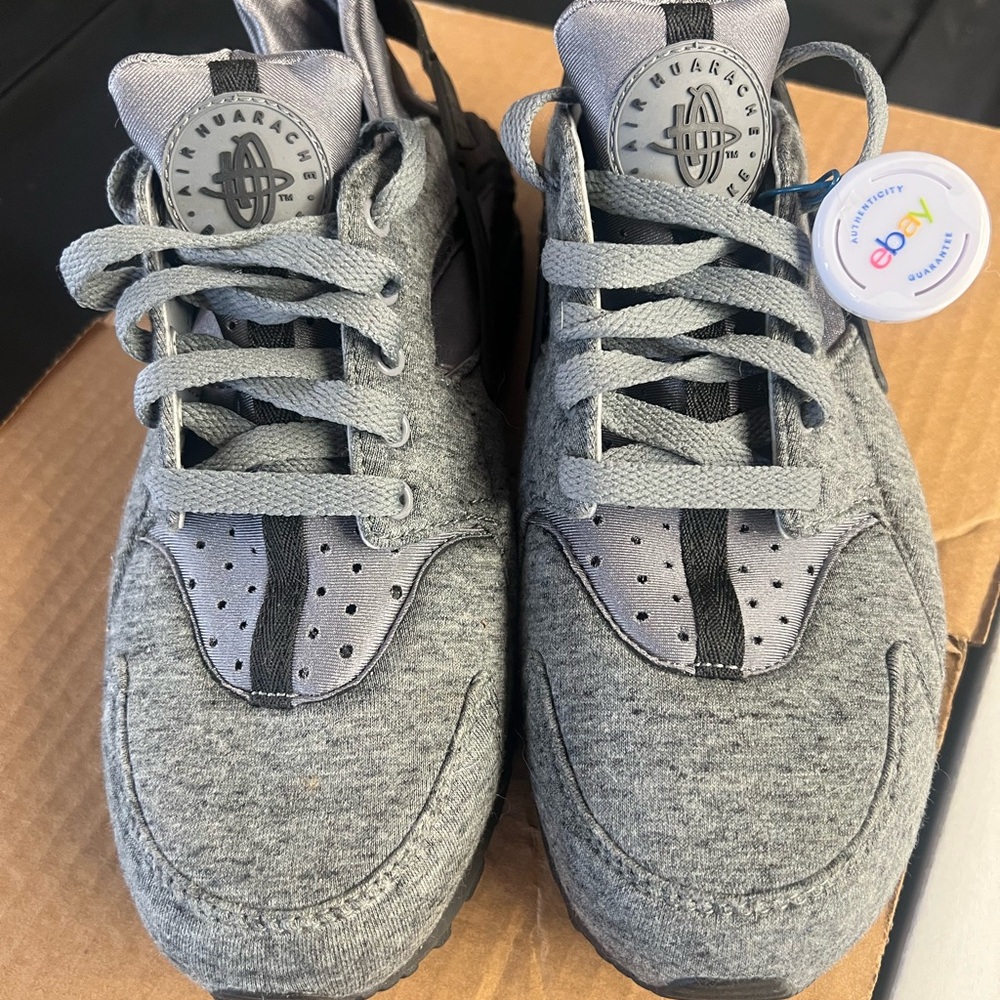Nike Women's Athletic Shoes - Gray
